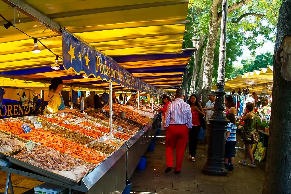Travel photograph — Bastille market stall Paris