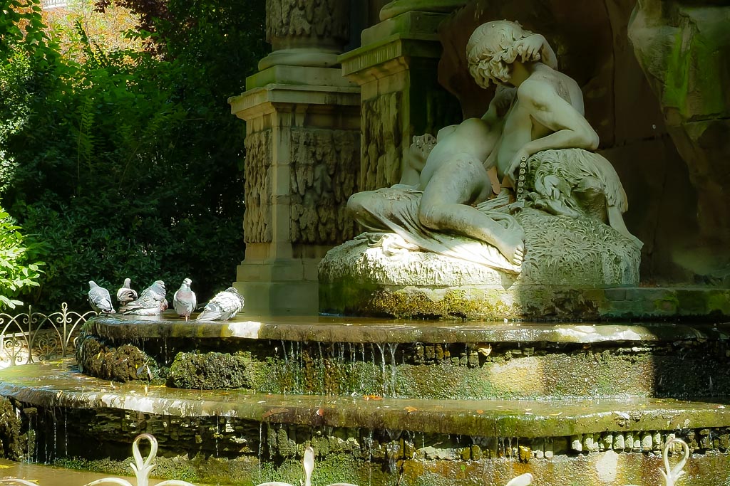 Travel photograph — Medici fountain in luxembourg gardens Paris